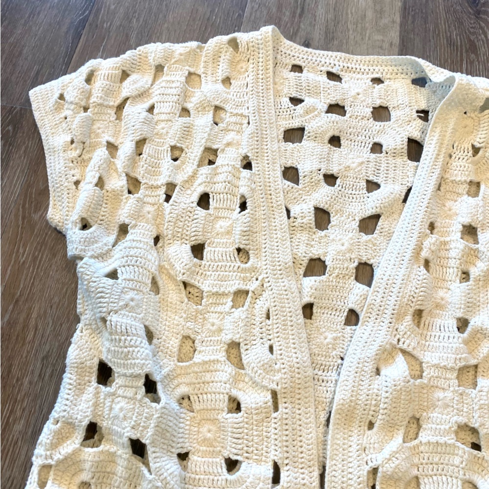 Vintage Cap Sleeve Crochet Cardigan